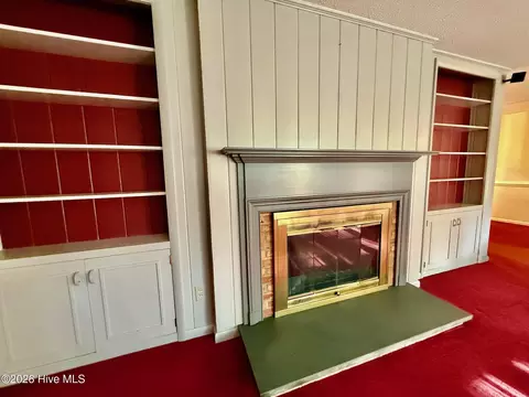 Living - 70 Windmere Rd, Pinehurst, NC 28374 photo 2 of 4