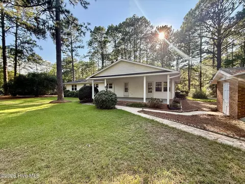 Exterior - 70 Windmere Rd, Pinehurst, NC 28374 photo 7 of 12