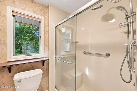 Bath - 100 Sakonnet Trl, Pinehurst, NC 28374 photo 3 of 5