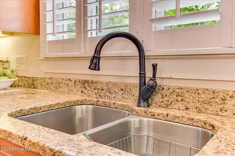 Kitchen - 442 Northridge Cir, Evans, GA 30809 photo 5 of 6