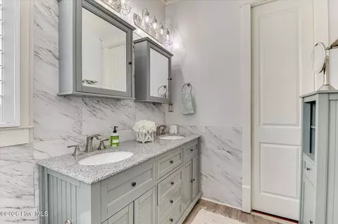Bath - 442 Northridge Cir, Evans, GA 30809 photo 3 of 5