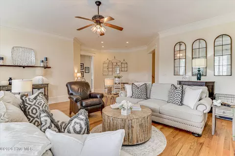 Living - 442 Northridge Cir, Evans, GA 30809 photo 4 of 4