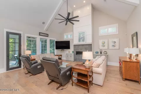 Living - 705 Campana Dr, Evans, GA 30809 photo 1 of 3