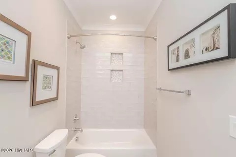 Bath - 705 Campana Dr, Evans, GA 30809 photo 9 of 12
