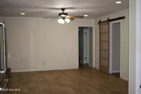Living - 418 Goldfinch Dr, Augusta, GA 30907 photo 3 of 3