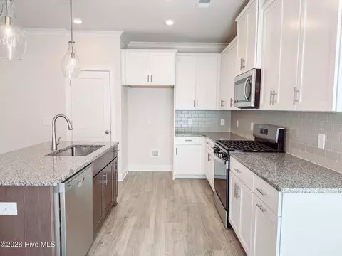 Kitchen - 166 Sweetgum Loop, Mccormick, SC 29835 photo 1 of 2