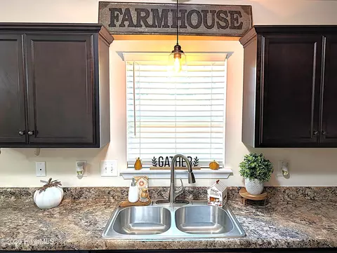 Kitchen - 110 Sonia Dr, Hubert, NC 28539 photo 1 of 5