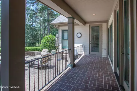 Exterior - 15 Kilbride Dr, Pinehurst, NC 28374 photo 8 of 13