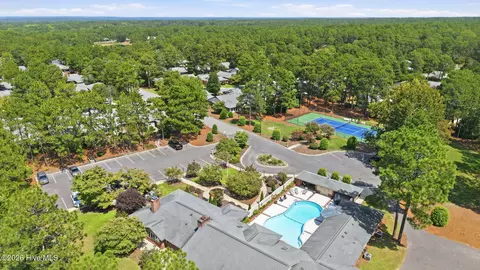View/Area - 360 Pinehurst Trace Dr, Pinehurst, NC 28374 photo 5 of 7