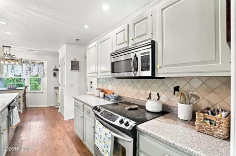 Kitchen - 360 Pinehurst Trace Dr, Pinehurst, NC 28374 photo 2 of 4