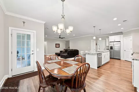 Dining - 560 N Ridgecrest St, Pinebluff, NC 28373 photo 1 of 2