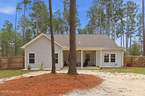 Exterior - 560 N Ridgecrest St, Pinebluff, NC 28373 photo 3 of 6