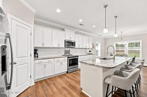 Kitchen - 560 N Ridgecrest St, Pinebluff, NC 28373 photo 4 of 5