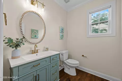 Bath - 110 E Conolly Ct, Hampstead, NC 28443 photo 2 of 7