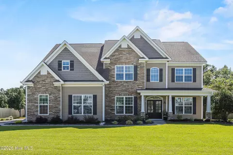 Exterior - 110 E Conolly Ct, Hampstead, NC 28443 photo 1 of 12