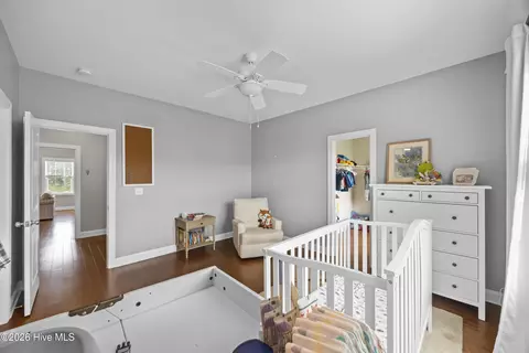 Bedroom - 110 E Conolly Ct, Hampstead, NC 28443 photo 6 of 9