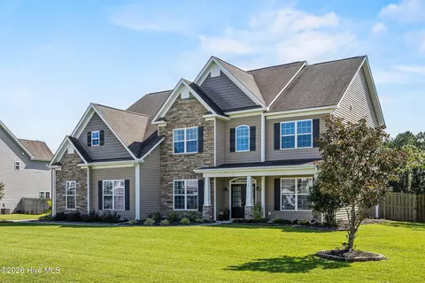 Exterior - 110 E Conolly Ct, Hampstead, NC 28443 photo 12 of 12