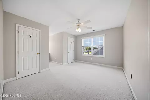 Bedroom - 117 Middle Point Rd, Hampstead, NC 28443 photo 3 of 6