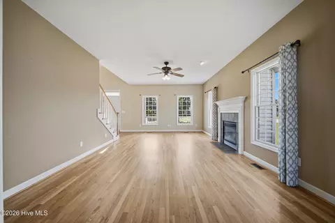 Living - 117 Middle Point Rd, Hampstead, NC 28443 photo 6 of 7