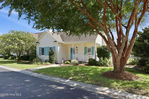 200 Macgregor Dr, Beaufort, NC 28516