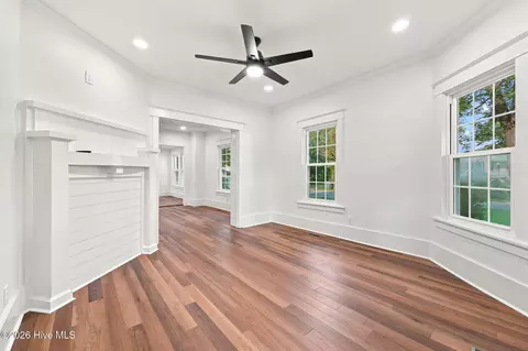 Living - 296 Fourth St, Ayden, NC 28513 photo 1 of 4