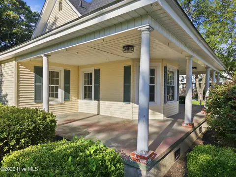 Exterior - 296 Fourth St, Ayden, NC 28513 photo 4 of 13