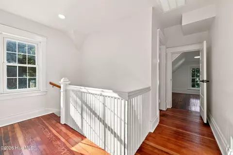 Entry Way - 296 Fourth St, Ayden, NC 28513 photo 4 of 5