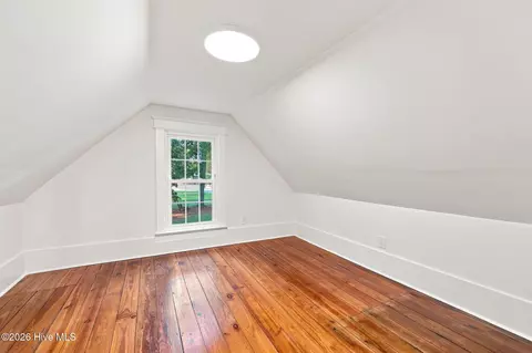 Bedroom - 296 Fourth St, Ayden, NC 28513 photo 3 of 10