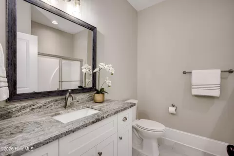Bath - 4363 Deerwood Ln W, Evans, GA 30809 photo 8 of 10