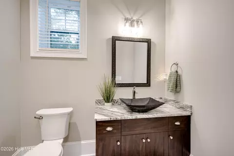 Bath - 4363 Deerwood Ln W, Evans, GA 30809 photo 7 of 10
