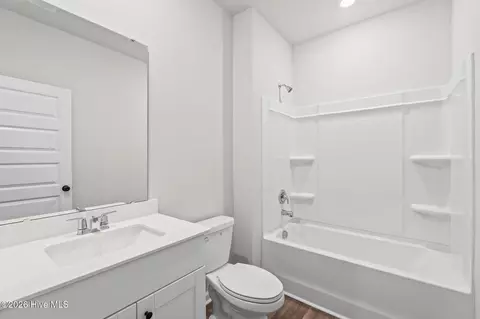 Bath - 1033 Harbor Dr, Calabash, NC 28467 photo 3 of 3
