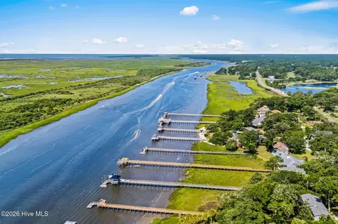 View/Area - 1033 Harbor Dr, Calabash, NC 28467 photo 17 of 19