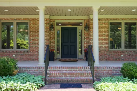 Exterior - 103 Cooper Ct, Chocowinity, NC 27817 photo 2 of 11