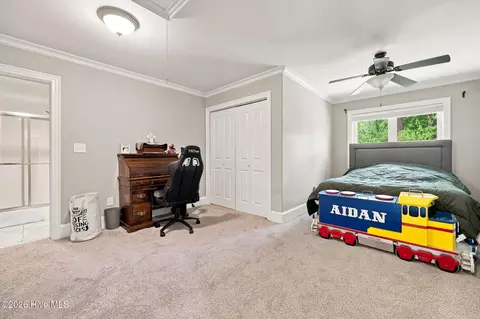 Bedroom - 103 Cooper Ct, Chocowinity, NC 27817 photo 6 of 8