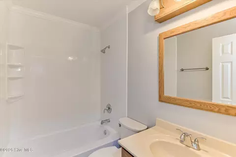 Bath - 202 Ashley Cir, Martinez, GA 30907 photo 4 of 4