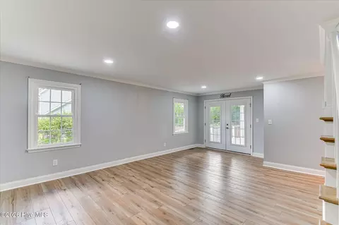 Living - 202 Ashley Cir, Martinez, GA 30907 photo 1 of 5