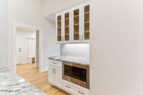 Kitchen - 131 Longleaf Dr, West End, NC 27376 photo 4 of 6