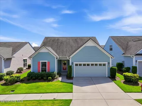 550 Lyrebird Ave, Wilmington, NC 28412