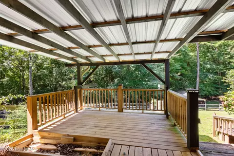 Exterior - 11 Turkey Trl, Warne, NC 28909 photo 13 of 19