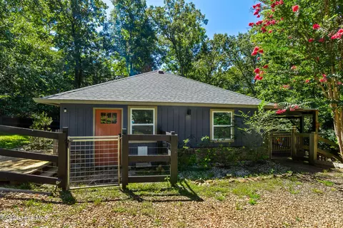 Exterior - 11 Turkey Trl, Warne, NC 28909 photo 1 of 19