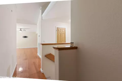 Entry Way - 11 Turkey Trl, Warne, NC 28909 photo 5 of 9