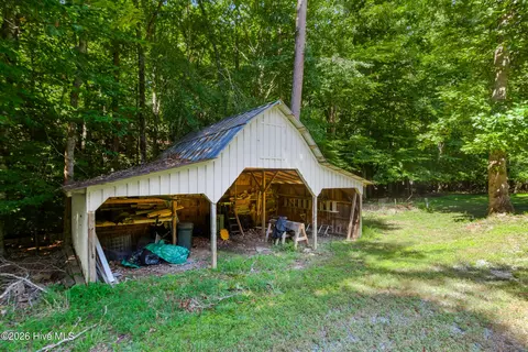 Exterior - 11 Turkey Trl, Warne, NC 28909 photo 10 of 19