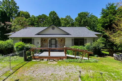 Exterior - 11 Turkey Trl, Warne, NC 28909 photo 19 of 19