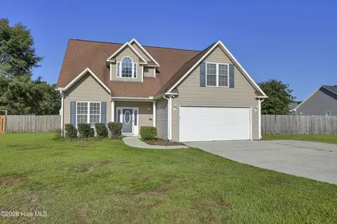 55 Morgan Cove Dr, Burgaw, NC 28425