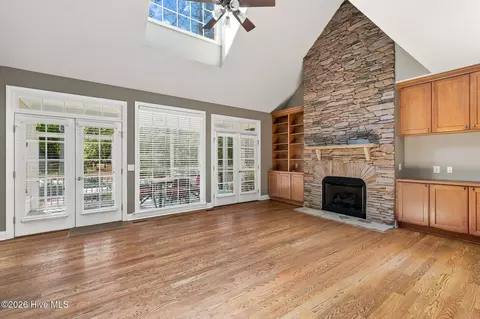 Living - 39 Lasswade Dr, Pinehurst, NC 28374 photo 1 of 6