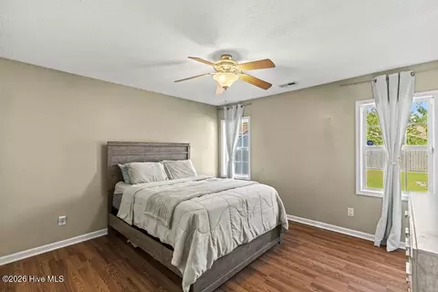 Bedroom - 238 Parnell Rd, Hubert, NC 28539 photo 5 of 7