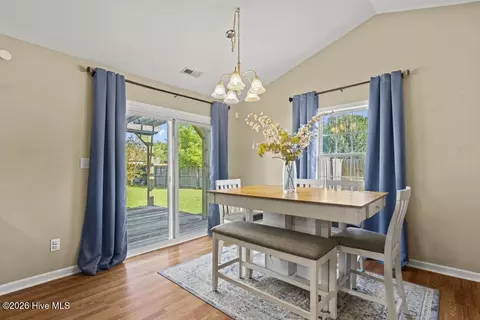Dining - 238 Parnell Rd, Hubert, NC 28539 photo 1 of 3