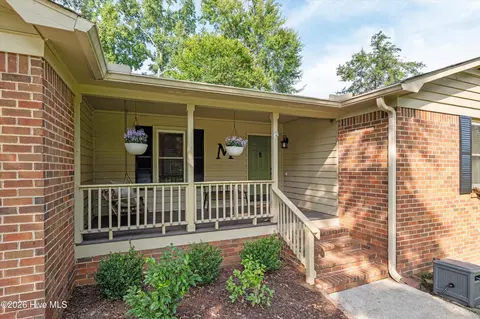 Exterior - 664 Kemper Dr, Evans, GA 30809 photo 2 of 15