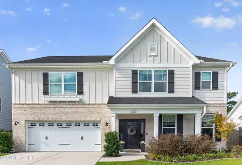 1220 Pandion Dr, Wilmington, NC 28411