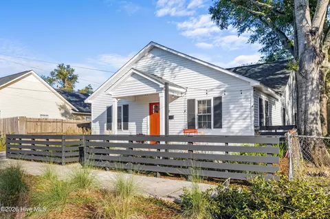 411 Swann St, Wilmington, NC 28401